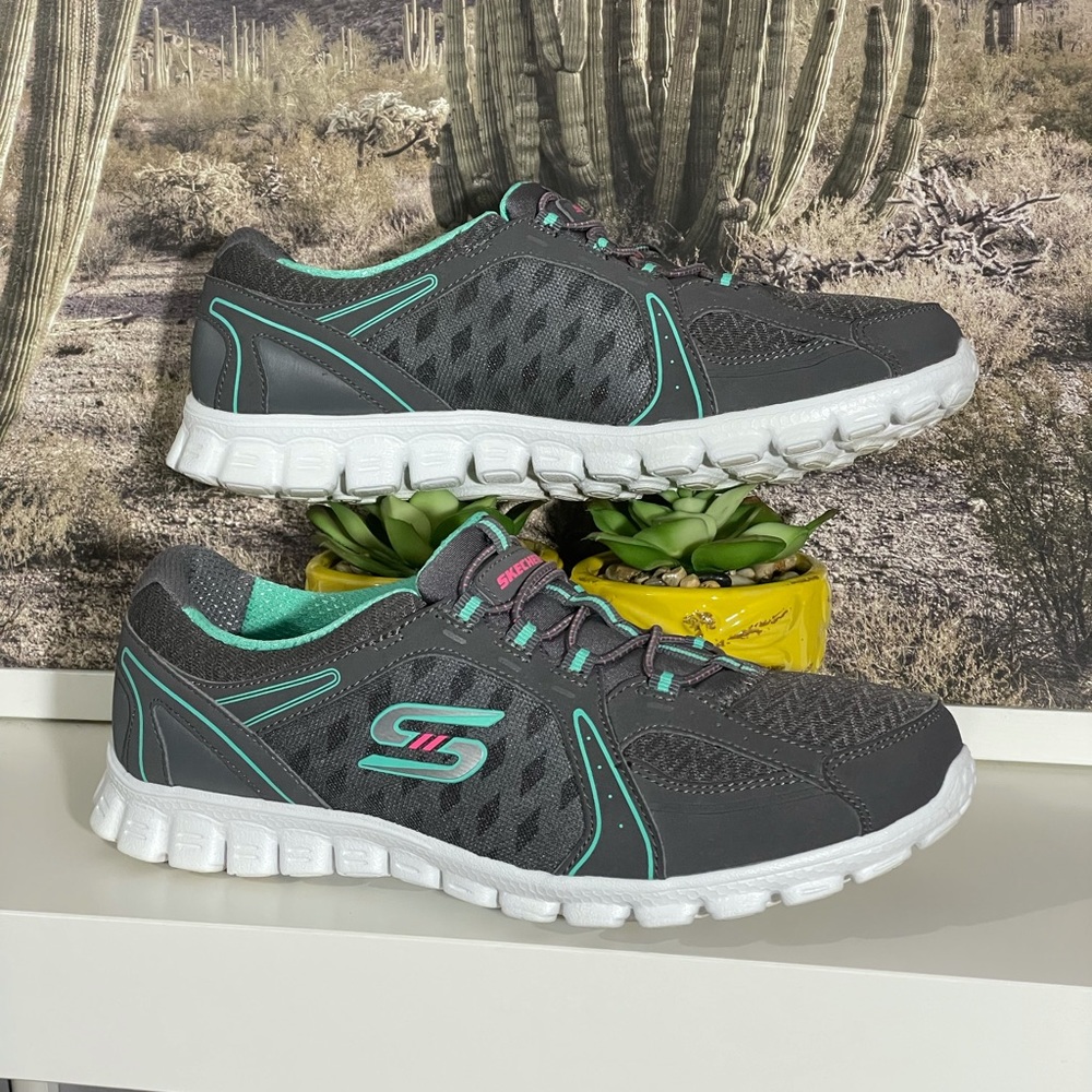 Skechers Sport Women’s EZ Flex 2